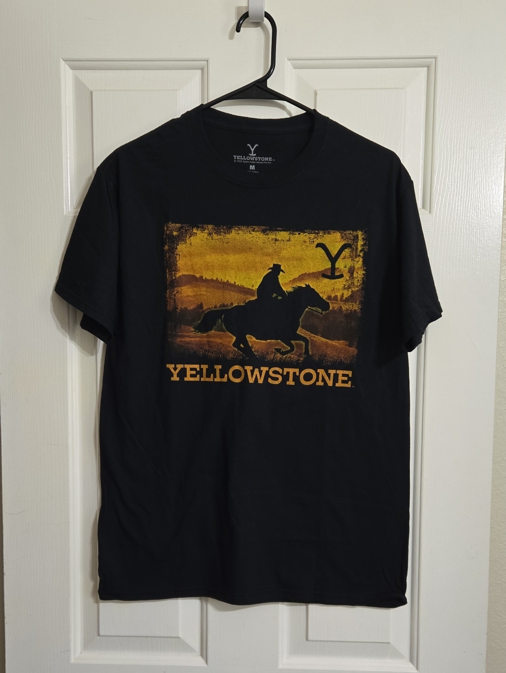 Yellowstone Men’s Black Graphic Tee with Yellow Scenic Print